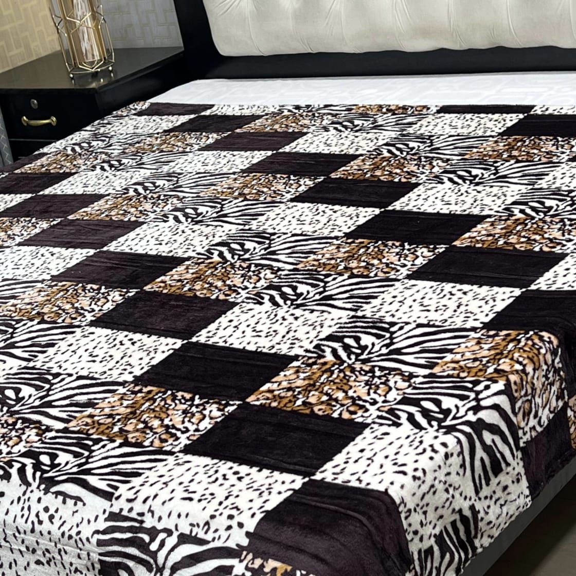 Premium Double Blanket Comble